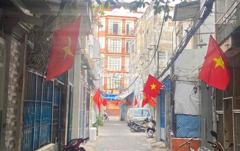Bán Nhà Hẽm 4m, Đường BÀNH VĂN TRÂN 83,4m2- 3TẦNG - 8TỶ,P7.Tân Bình